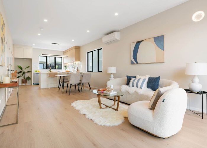  at 6 Greenbrier Street, Westgate, Waitakere City, Auckland
