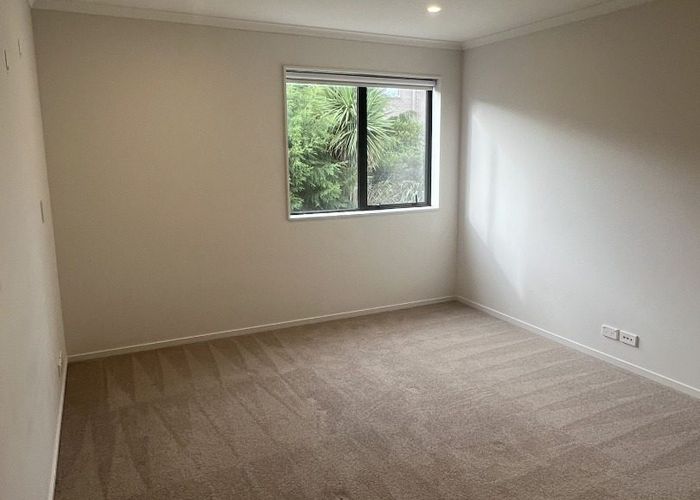  at 39 Matairangi Avenue, Totara Heights, Manukau City, Auckland