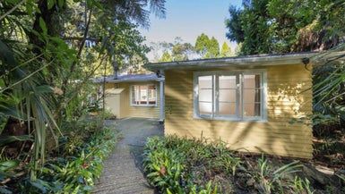  at 31 Ngaio Road, Titirangi, Auckland