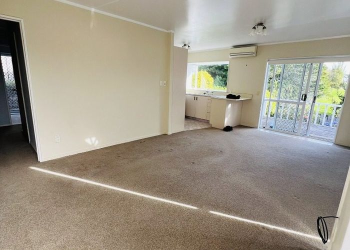  at 3/74 West Coast Rd, Glen Eden, Waitakere City, Auckland