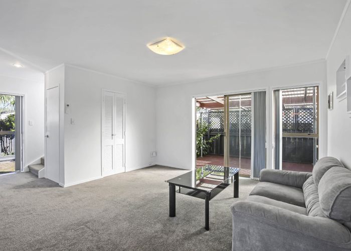  at 45B Kurnell Drive, Botany Downs, Manukau City, Auckland