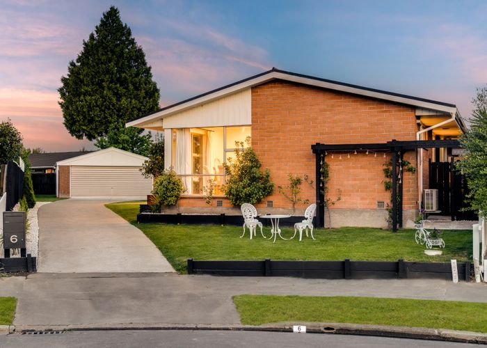  at 6 Larkhill Place, Russley, Christchurch City, Canterbury