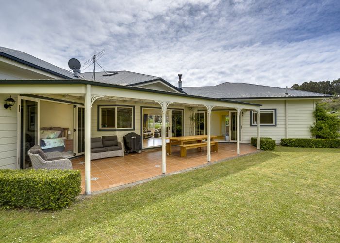  at 82 Kent Terrace, Taradale, Napier