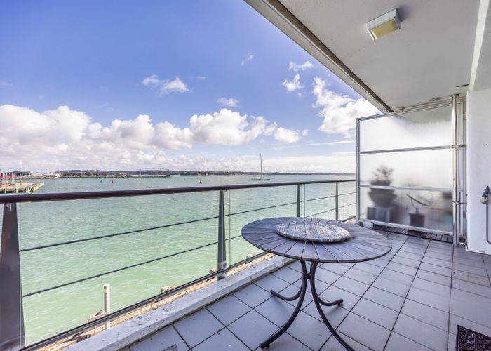  at 15/145 Quay Street, City Centre, Auckland City, Auckland