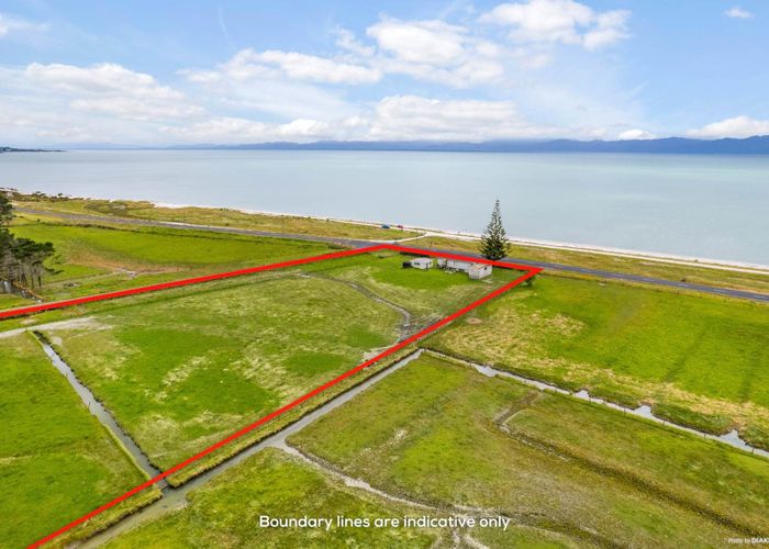  at 587 East Coast Road, Kaiaua, Franklin, Auckland