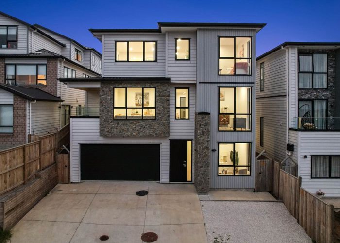  at 16 Glann Lane, Flat Bush, Auckland