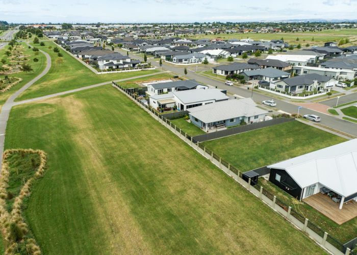  at 52 Pelorus Avenue, Poraiti, Napier