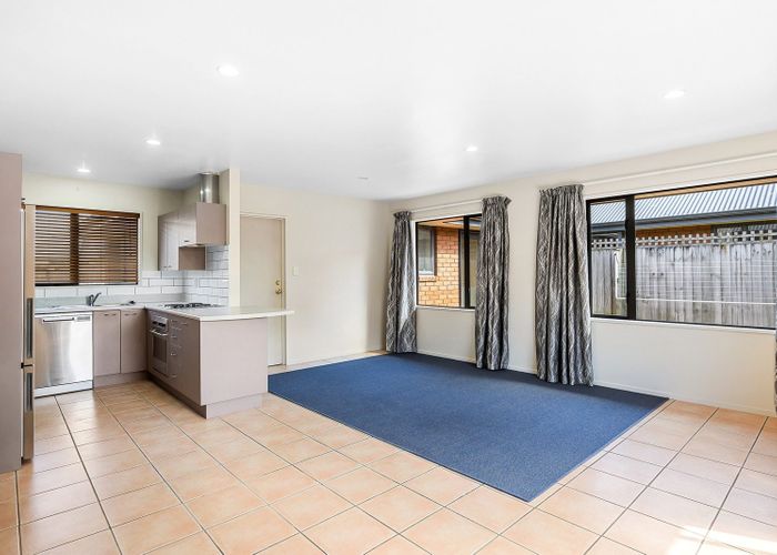  at 63 Parade Court, Addington, Christchurch City, Canterbury