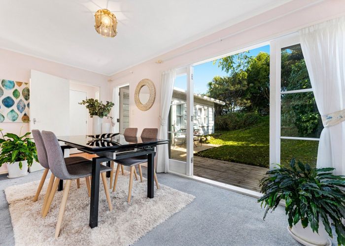  at 6 Jubilee Avenue, Onehunga, Auckland