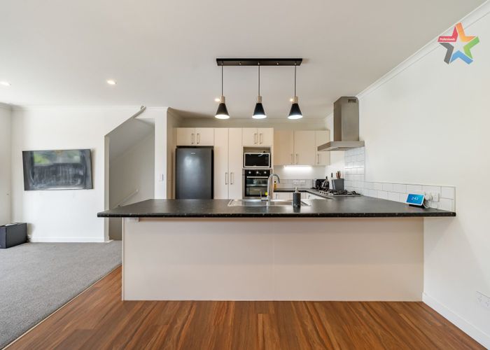  at 8 Main Road, Wainuiomata, Lower Hutt
