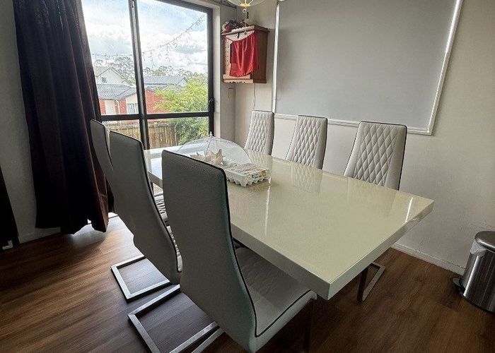  at 61 Woodbank Drive, Glen Eden, Waitakere City, Auckland