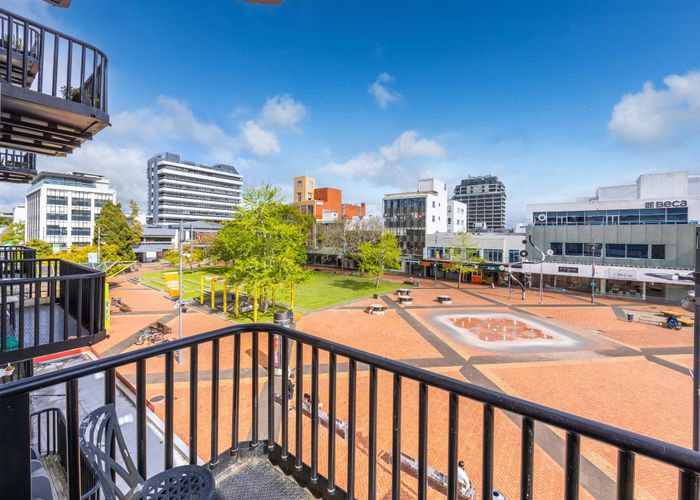  at 1/5 Garden Place, Hamilton City Central, Hamilton, Waikato