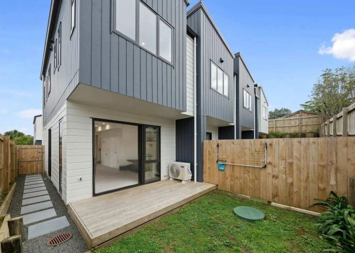  at 7/112 Moore Street, Howick, Manukau City, Auckland