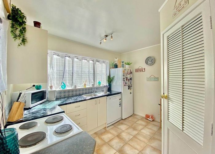  at 2/73 Margot Street, Epsom, Auckland City, Auckland