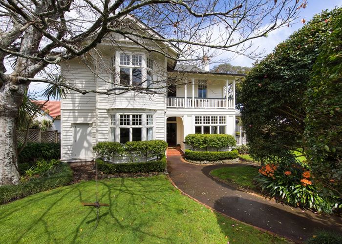  at 16 Fairview Road, Mount Eden, Auckland