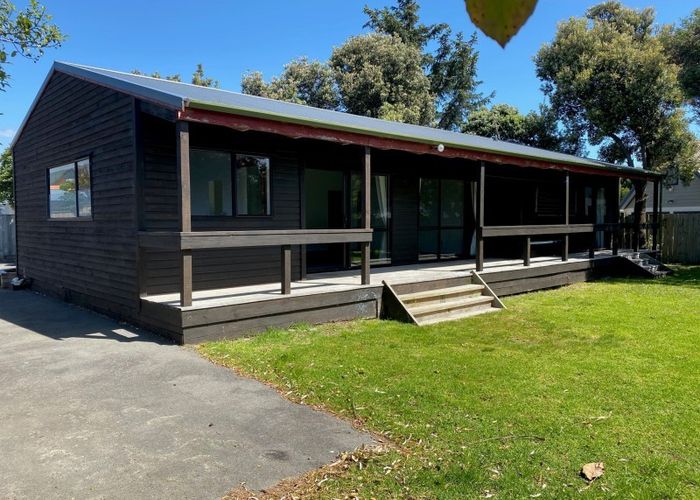  at 9 Tobys Way, Waikanae Beach, Waikanae