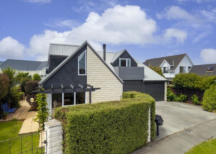  at 34 Townshend Crescent, Halswell, Christchurch City, Canterbury