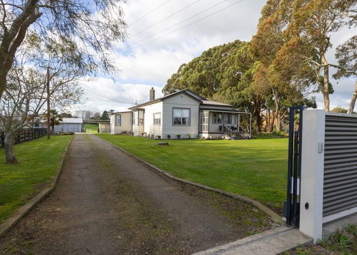  at 658 Roberts Line, Kelvin Grove, Palmerston North
