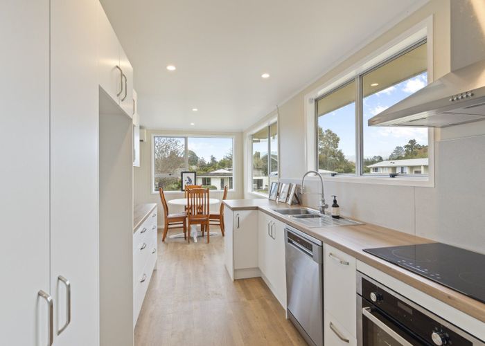  at 8 Newlyn Place, Welbourn, New Plymouth, Taranaki