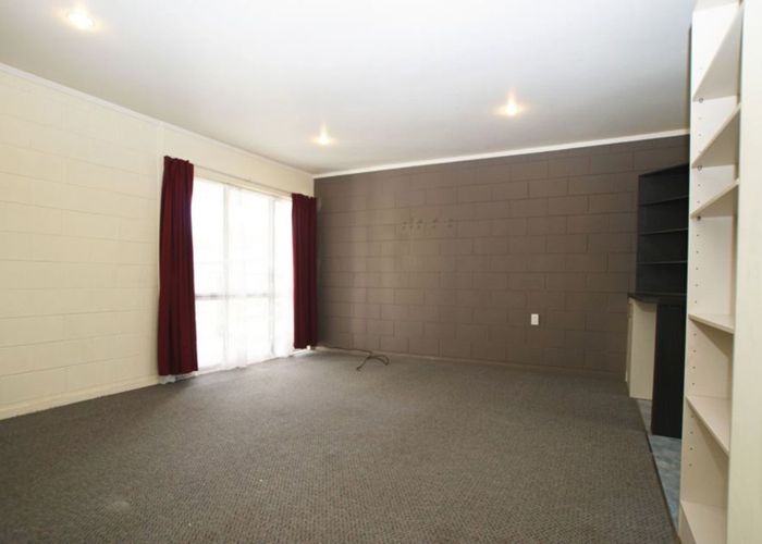  at 2/110 Firth Street, Hamilton East, Hamilton, Waikato