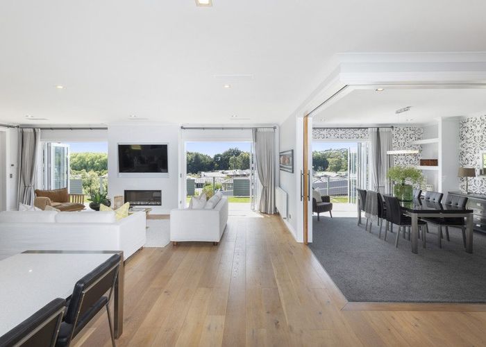  at 6 Rushden Rise, Westmorland, Christchurch City, Canterbury