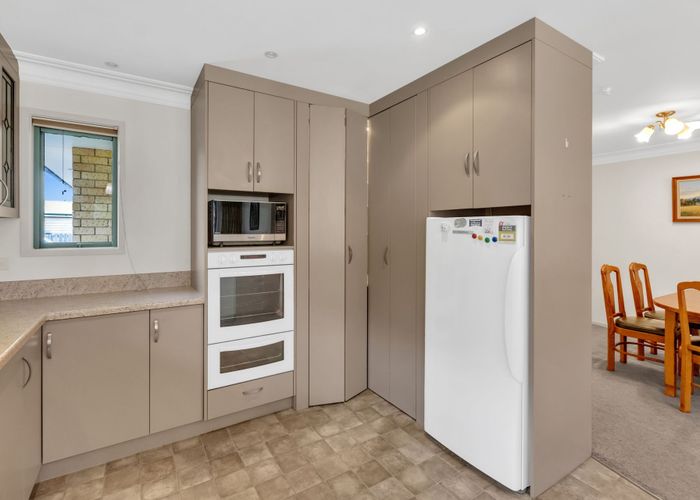  at 16 Maria Street, Lumsden, Lumsden