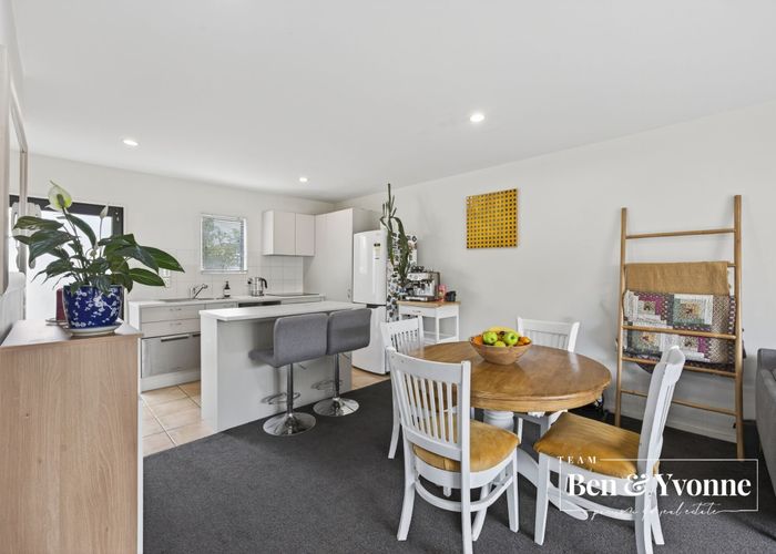  at 5J Dryden Place, Mount Wellington, Auckland City, Auckland