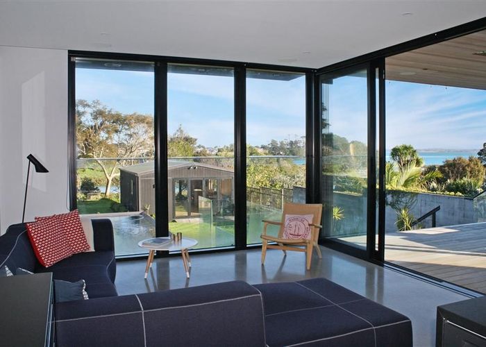  at 14 Winsomere Crescent, Westmere, Auckland City, Auckland