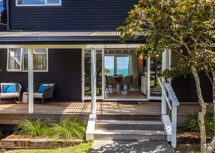  at 12 Esslin Road, Surfdale, Waiheke Island