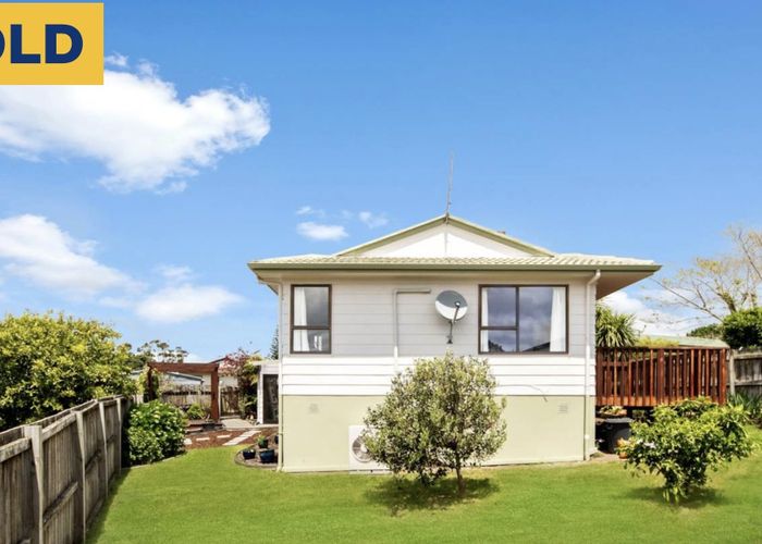  at 7 Patrice Place, Massey, Auckland