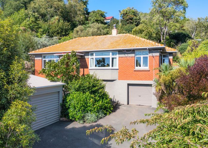  at 16 Shandon Street, Roseneath, Dunedin