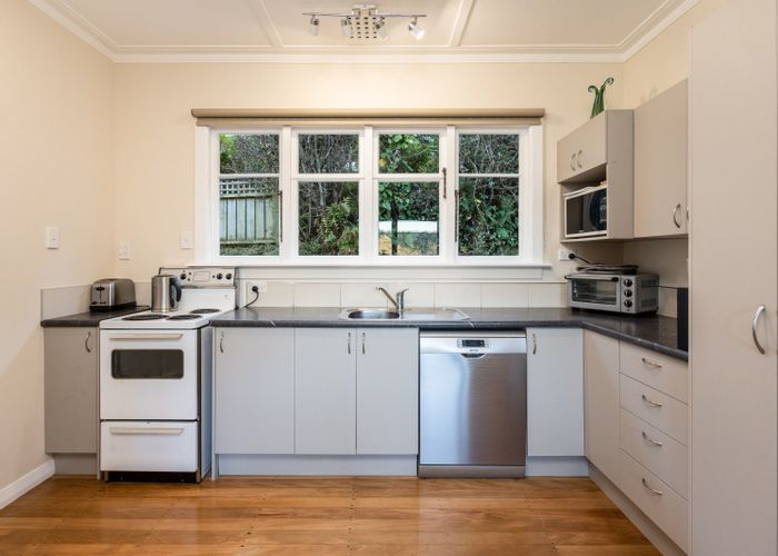  at 10 Seddon Street, Ravensbourne, Dunedin