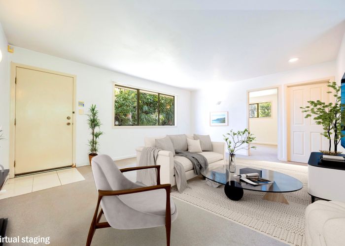  at 2/15 Deveron Road, Manurewa, Auckland