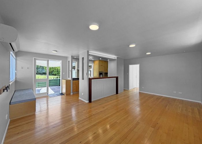  at Blockhouse Bay, Auckland City, Auckland