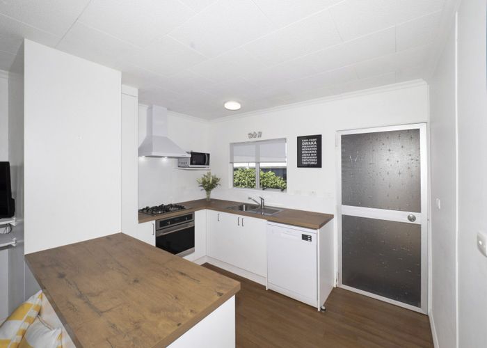  at 7 Palm Parade, Riversdale Beach, Masterton