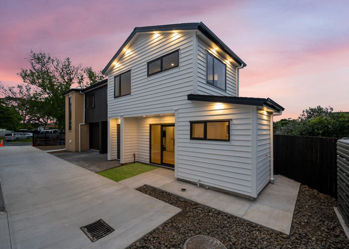  at 13 Gloaming Place, Conifer Grove, Takanini