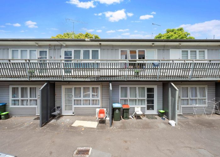  at 4/44 St Andrews Road, Epsom, Auckland