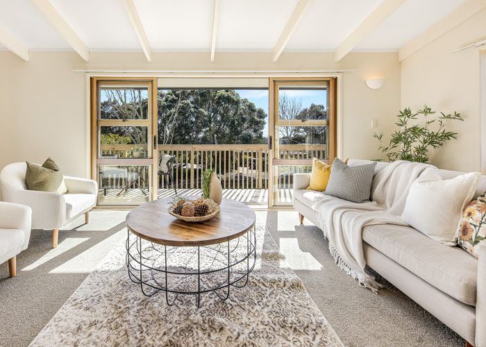  at 14 Glenwood Avenue, Birkenhead, North Shore City, Auckland
