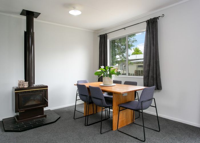  at 83 Thompson Street, Leamington, Cambridge
