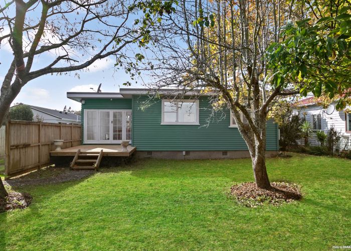  at 18 Woodglen Road, Glen Eden, Auckland