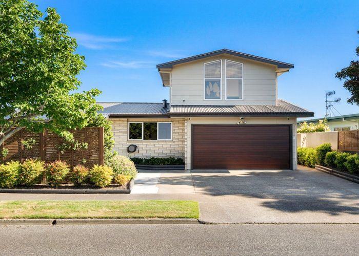  at 20 Roskilda Crescent, Taradale, Napier