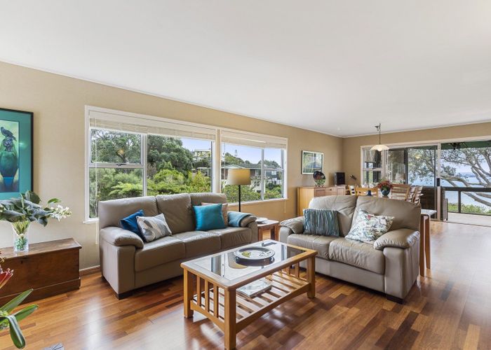  at 14 Tui Vale Road, Shelly Park, Auckland