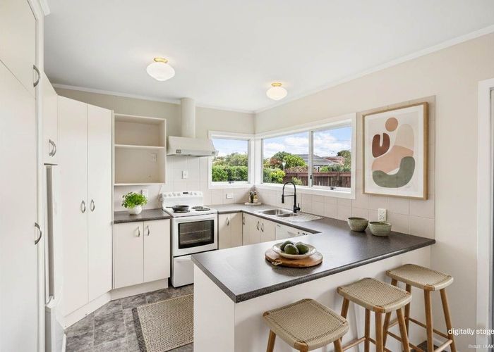  at 1/28 Rutland Road, Mount Wellington, Auckland City, Auckland