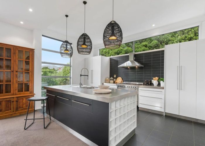  at 5a Whareora Terrace, Cashmere, Christchurch City, Canterbury