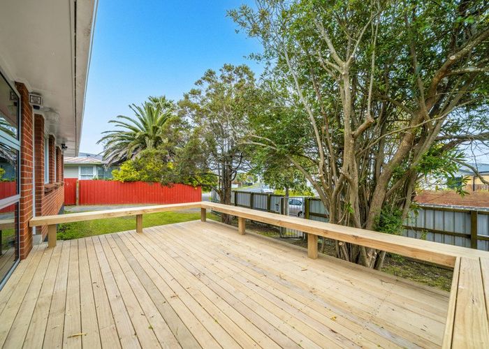  at 5 Raglan Street, Mangere East, Manukau City, Auckland