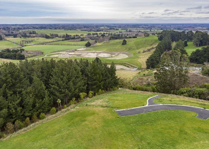  at 14 Larnder Lane, Kennedys Bush, Christchurch