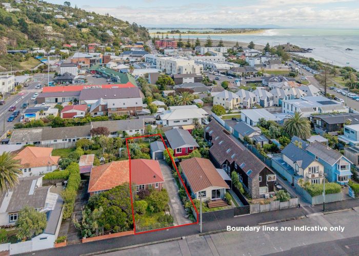  at 10 Stoke Street, Sumner, Christchurch City, Canterbury