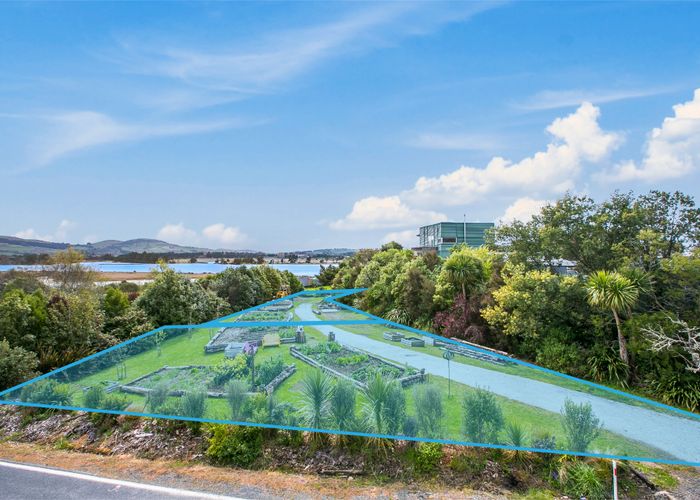  at 1442 Coast Road, Karitane