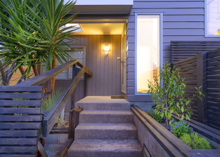  at 77 Spencer Street, Crofton Downs, Wellington