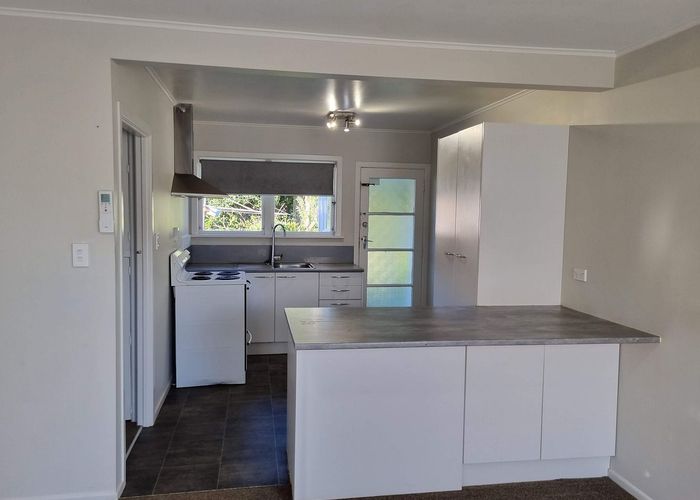  at 12 Walpole Avenue, Hillpark, Auckland